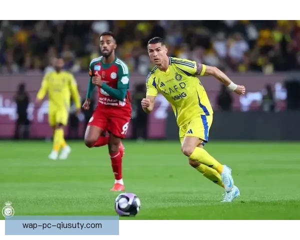 围绕C罗是几号球衣揭秘他在不同球队的传奇号码故事背后意义与历史变迁